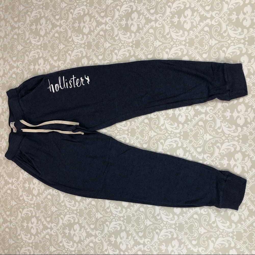 Hollister jogger pants